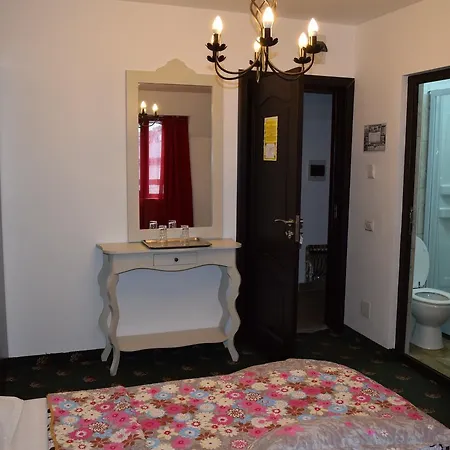 Hanu Satului Гостевой дом 3*