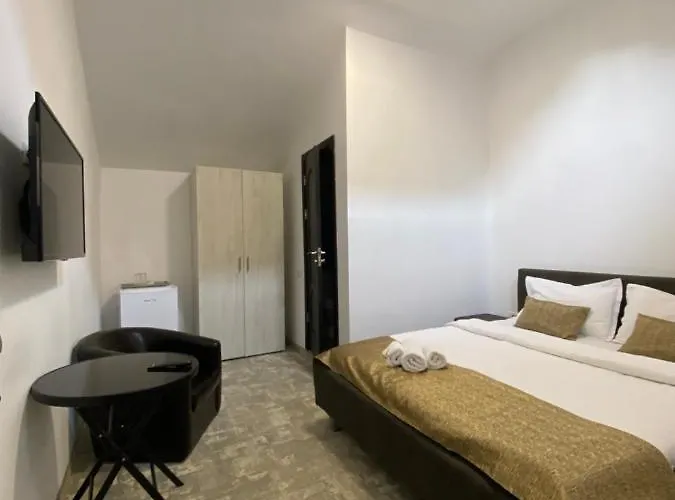 Guest house Hanu Satului 3*